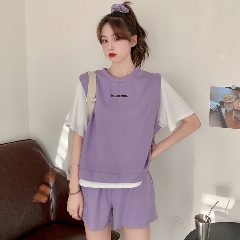 Two-piece sports casual wear
